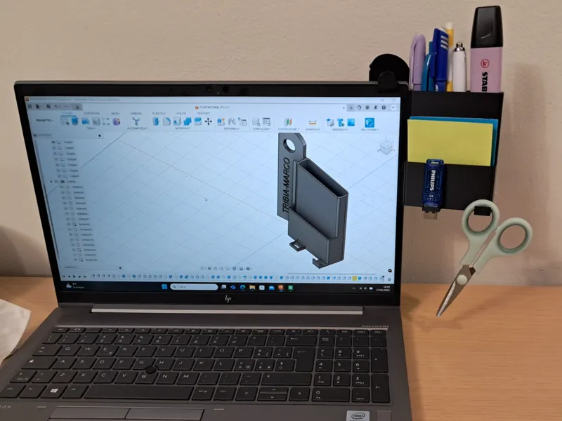 PORTA PENNE  PER COMPUTER PORTATILE