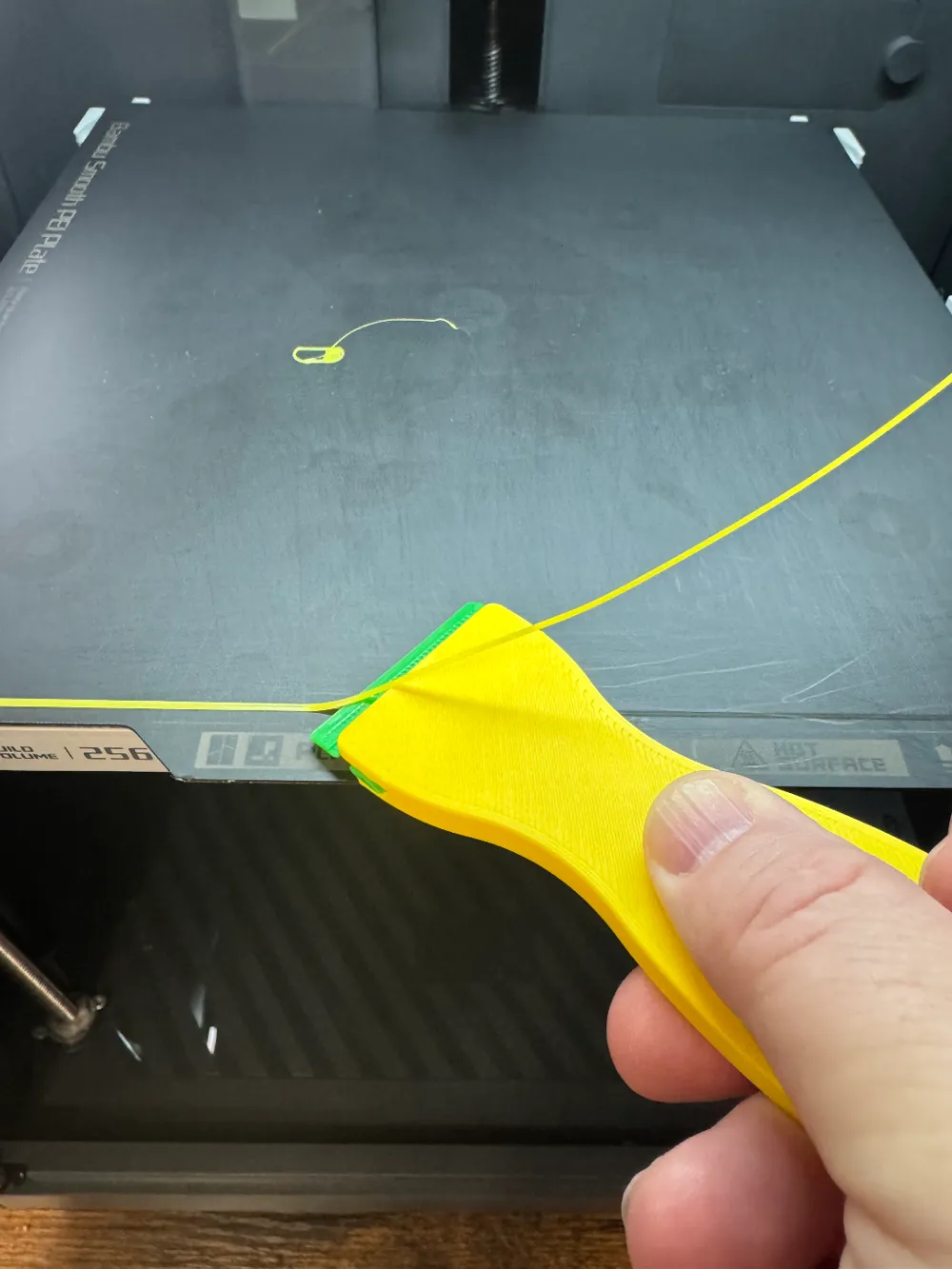Scraper with replaceable blades by MI3dPrint - MakerWorld
