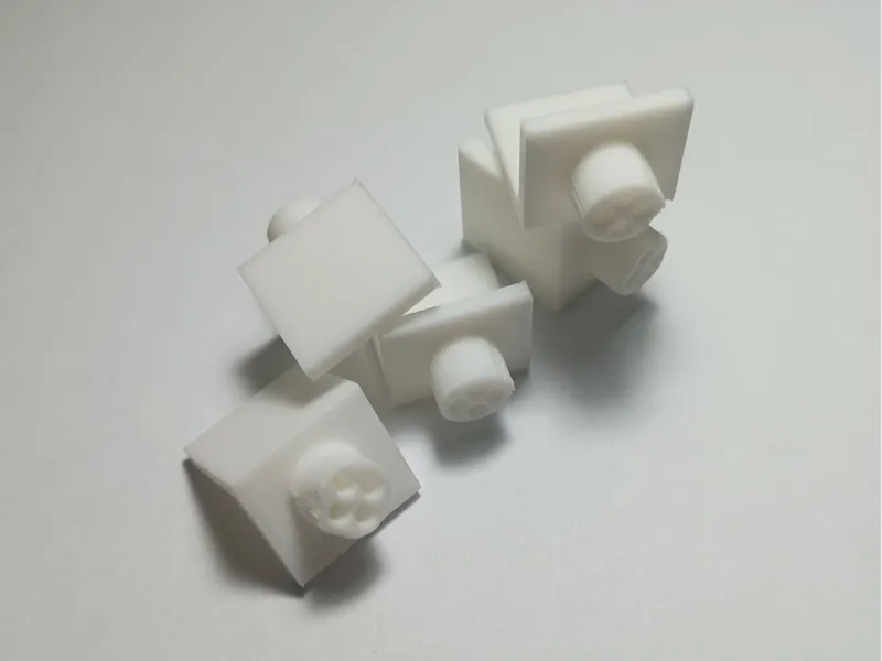 Shelf support