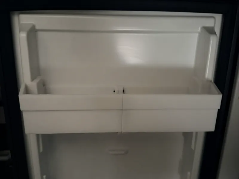 Ablageschale Dometic 10.4 Kühlschrank