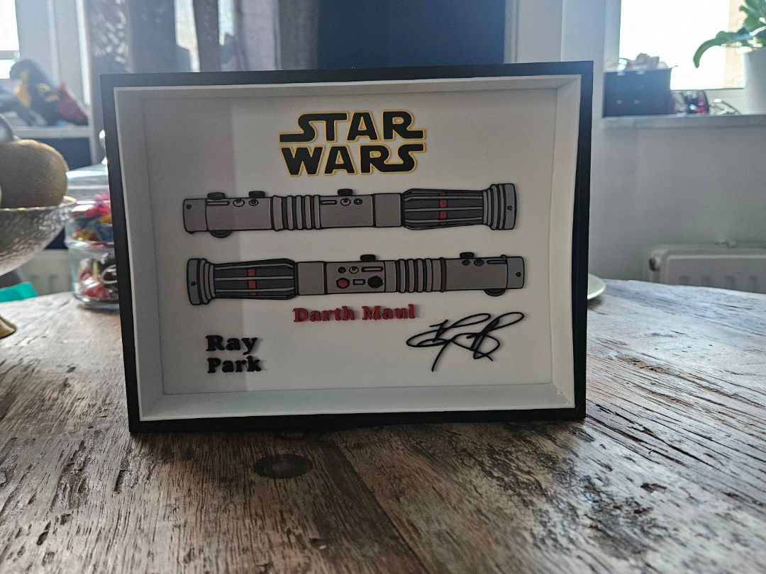 Star Wars - Darth Maul dual Lightsaber display