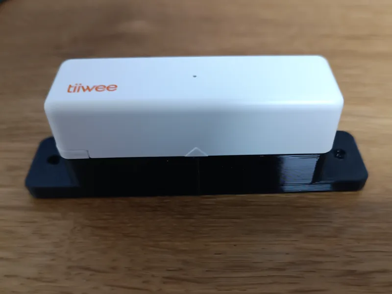 Tiiwee TW1 window sensor raiser
