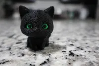Figurine de chat à texture pelucheuse — photo 3