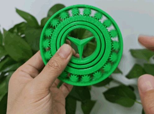 奔驰行星齿轮解压陀螺解压玩具