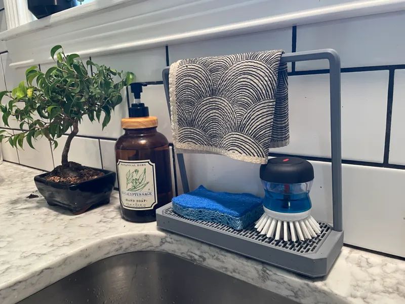 Sponge Drip Tray with Towel/Cloth Rack