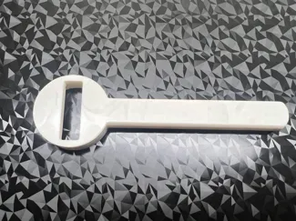 Irrigation water valve wrench