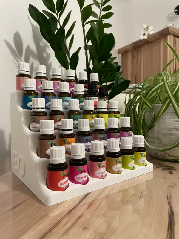 Étagère à huiles essentielles