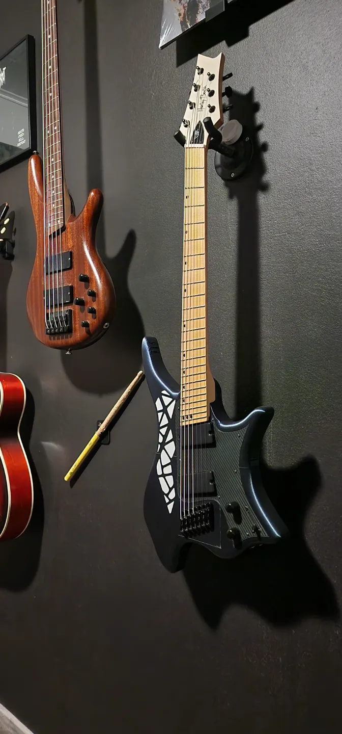 7 string electric guitar. No AMS - Free 3D Print Model - MakerWorld