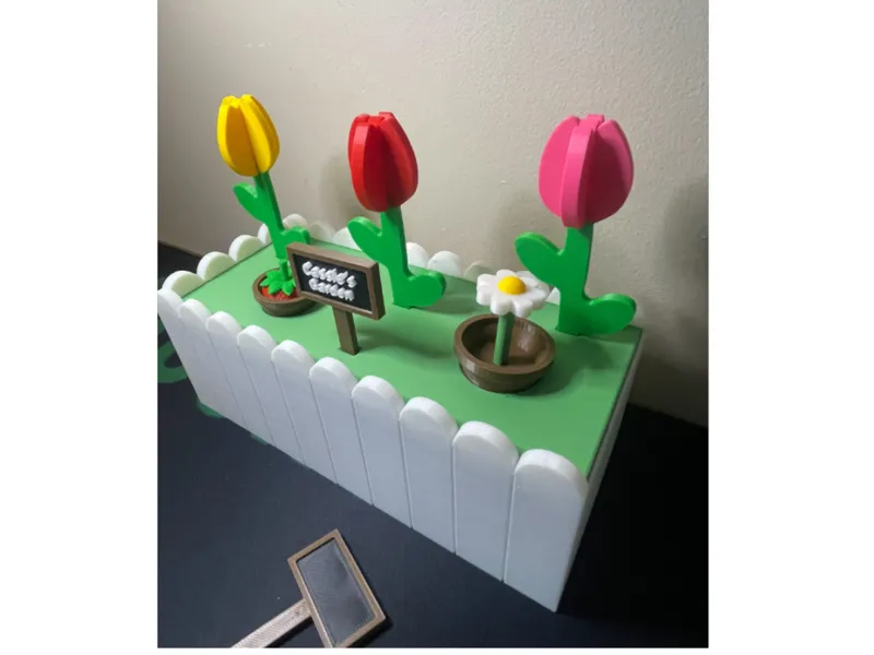 Kids Play Garden with Customizable sign 