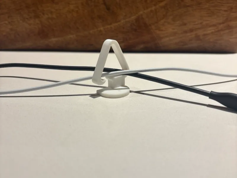 Bulk Cable Clip Triangle