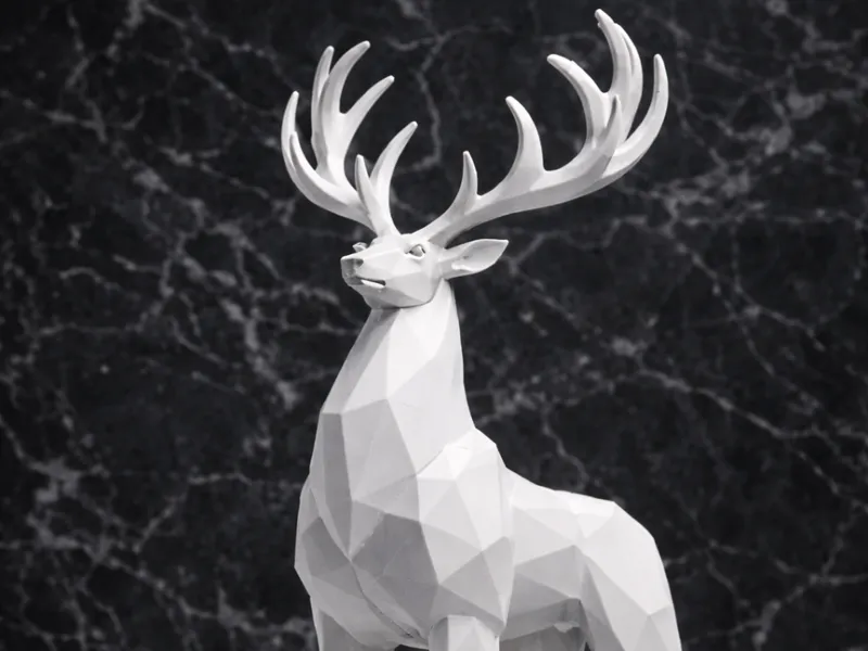 Low Poly Hirsch (Platzhirsch)