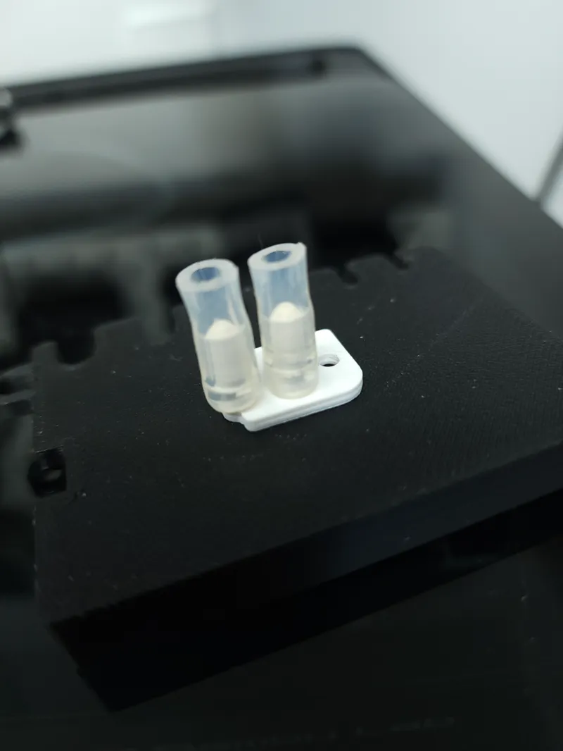 Double Nozzle Cleaner
