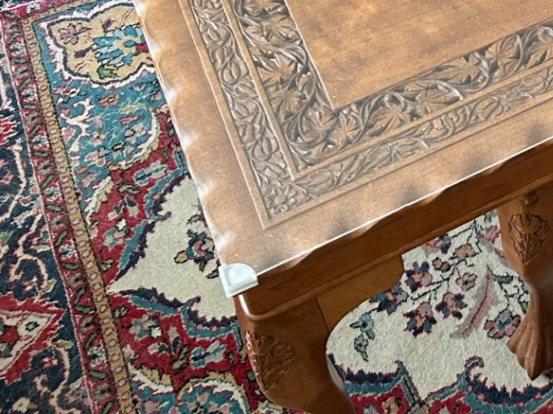 Plexiglass Acrylic Table Protector Corners