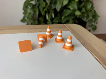 Soporte: Traffic cone — vista de referencia 3
