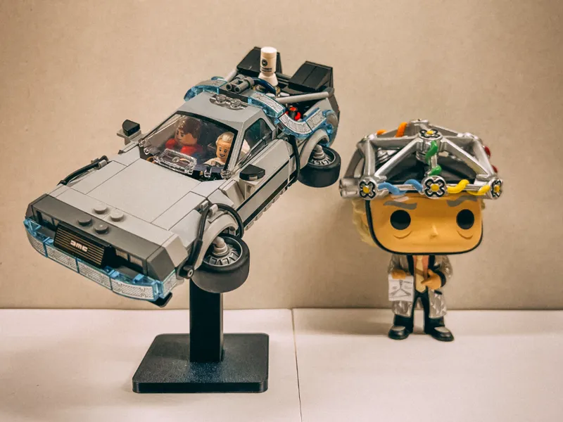 Back to the Future - DeLorean Flying Stand (77256)