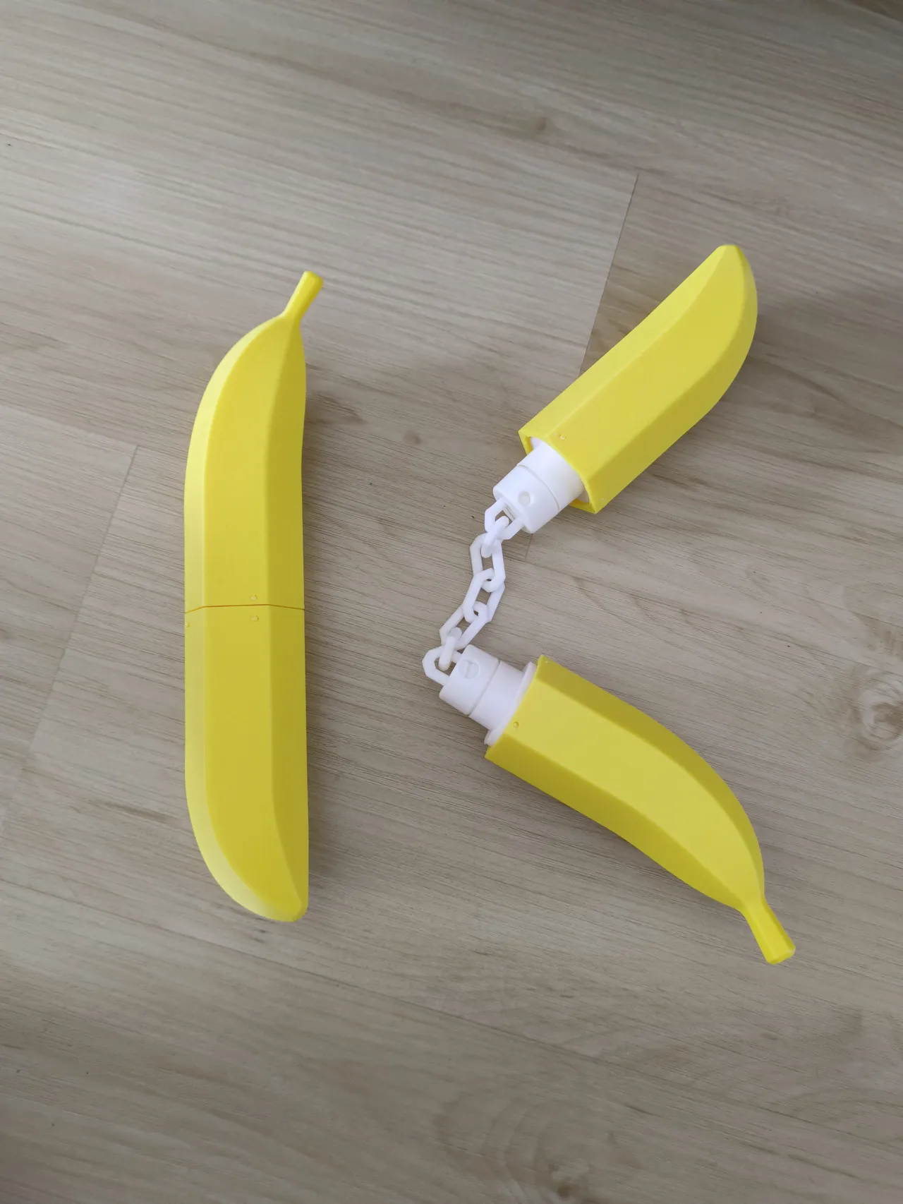 Nanachaku The Banana Nunchaku view 2