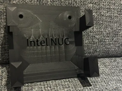 Wall Mount Intel NUC 7
