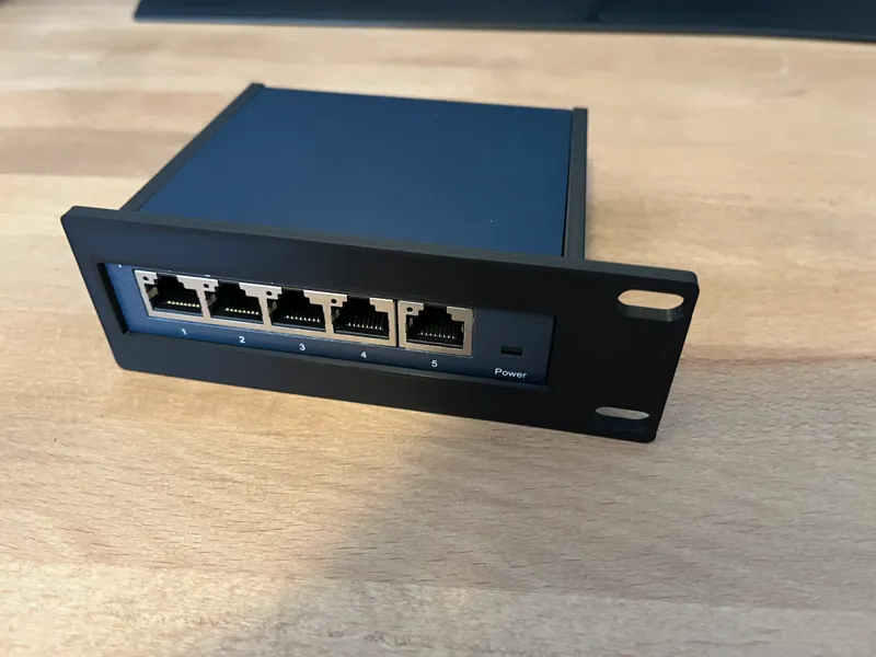 TP-Link TL-SG105 5 port switch rack mount adapter