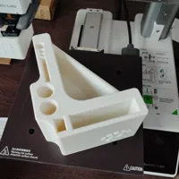 0.2mm layer, 2 walls, 8% infill