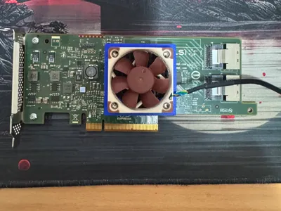 LSI 9207-8i Fan Mount