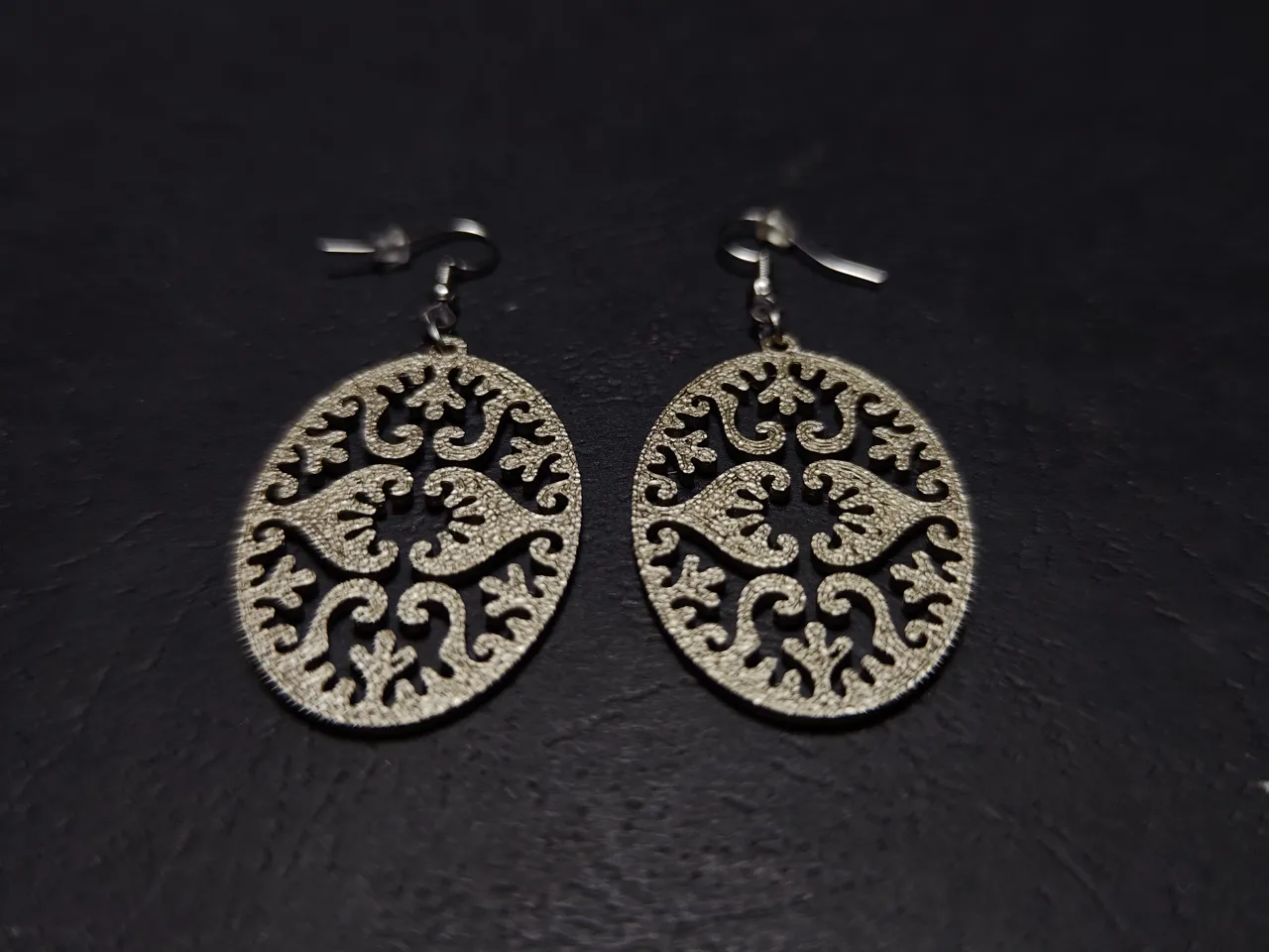 Oval Flourish Earrings view 3