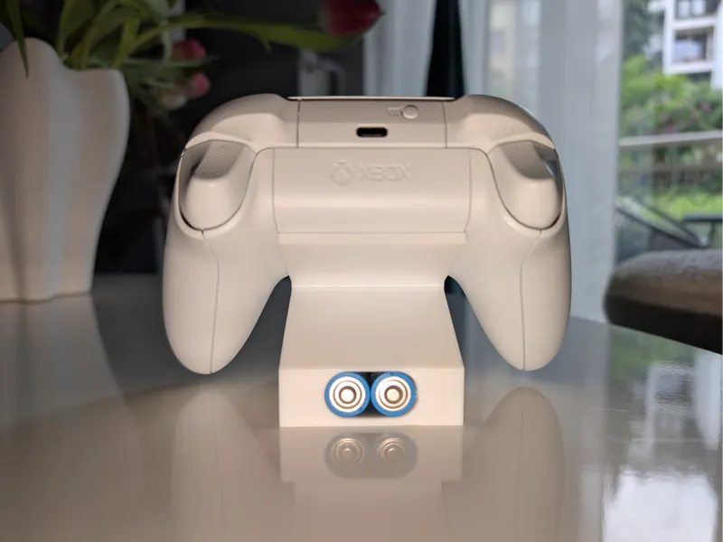 XBOX Controller Stand with battery holder
