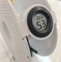 Tighter on hygrometer (-0.5mm diam)