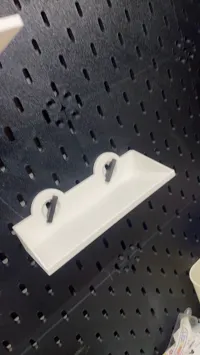 Présentoir renforcé pour panneau perforé IKEA — photo 3