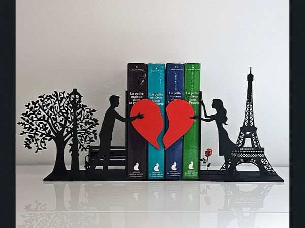Lovely bookend 