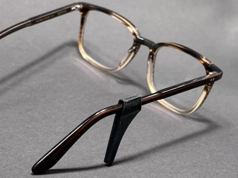 Glasses holder
