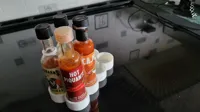 Support pour bouteille de sauce piquante au frigo — photo 5