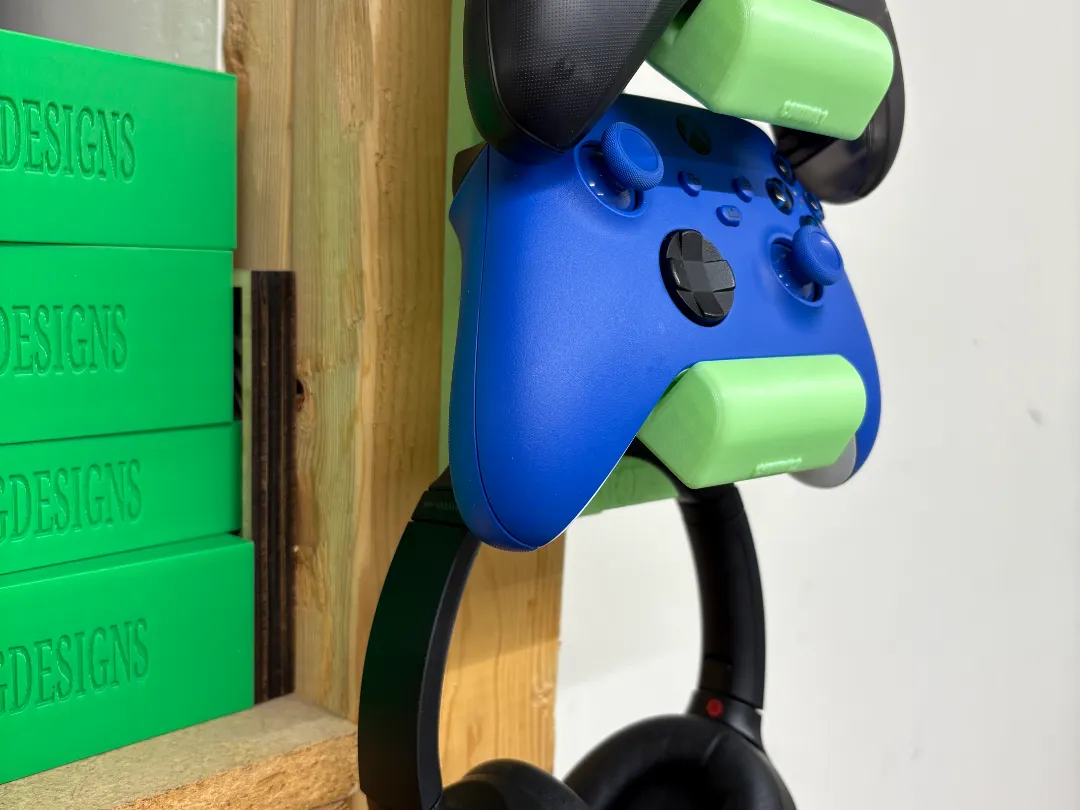 Xbox Controller Wall Mount - Free 3D Print Model - MakerWorld