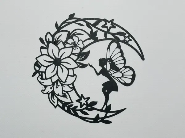Décoration murale silhouette de fée sur la lune