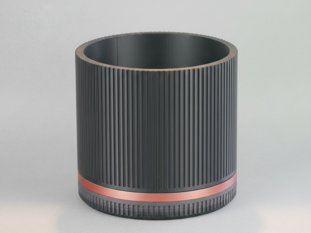 Cylinder plant pot with ring