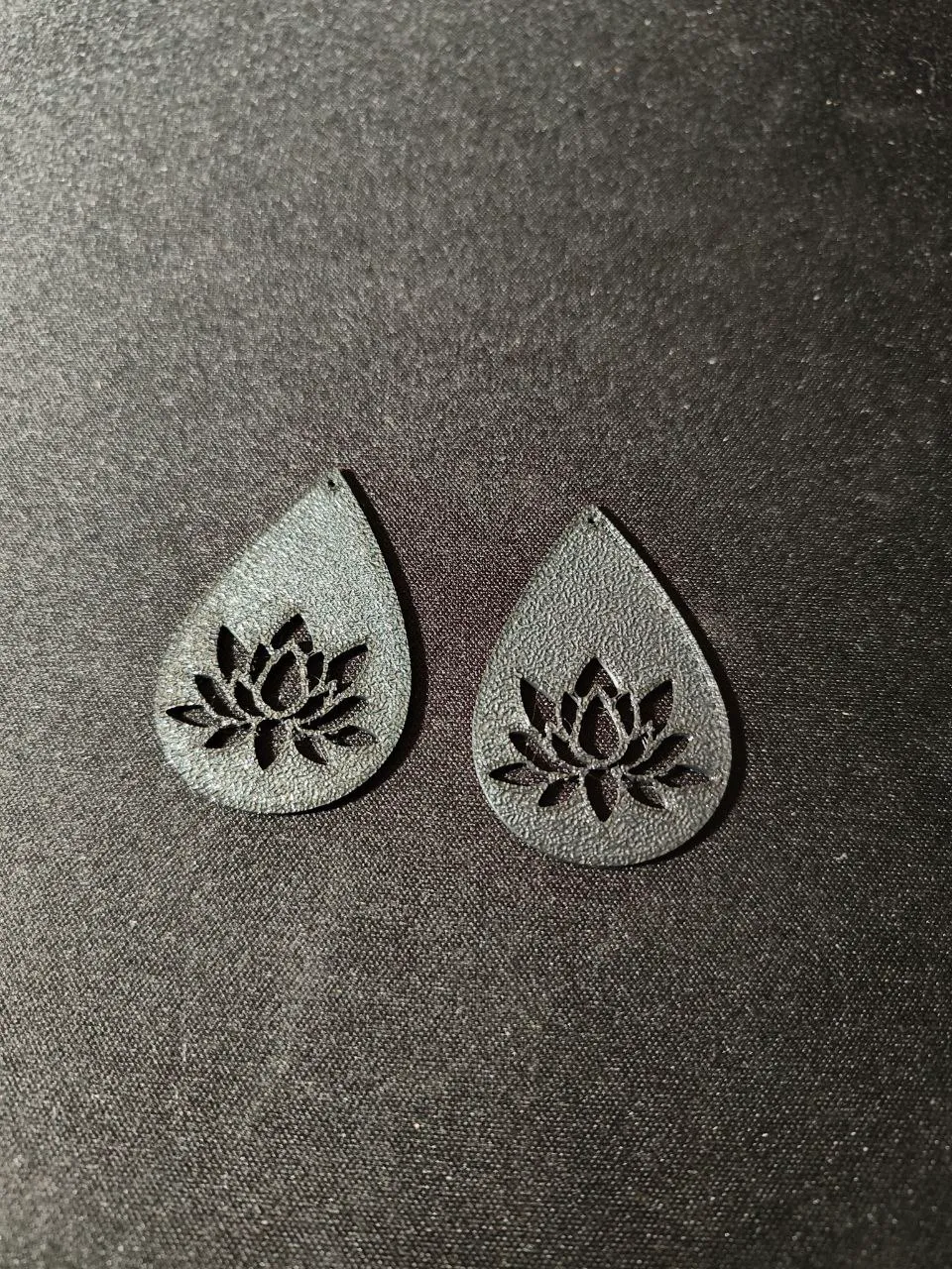 Earrings Flowers Water Lily view 2