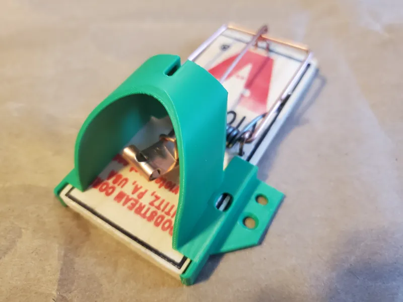 Victor Mousetrap Hood