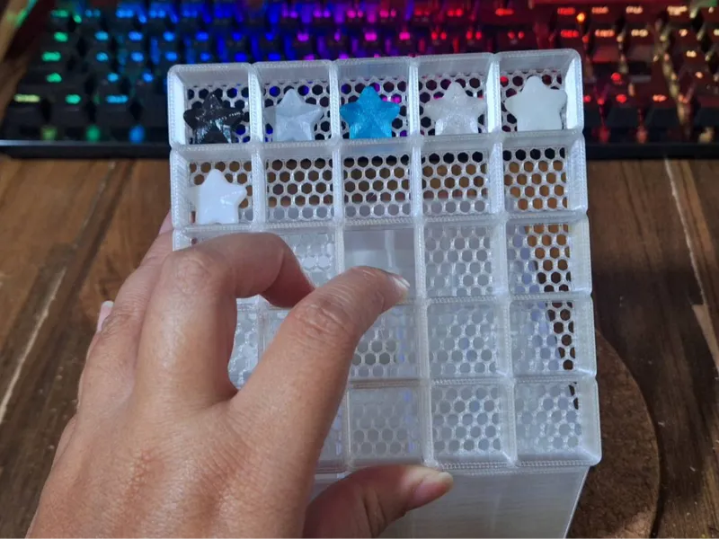 Box for the star filament color cards