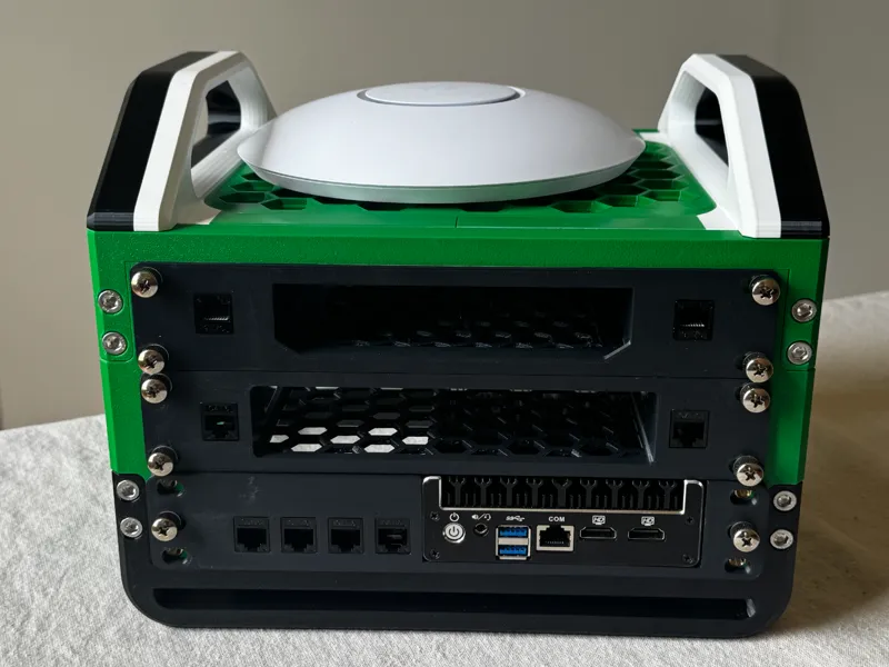 UniFi U6 Pro / U7 Lite – HSW Snap Mount