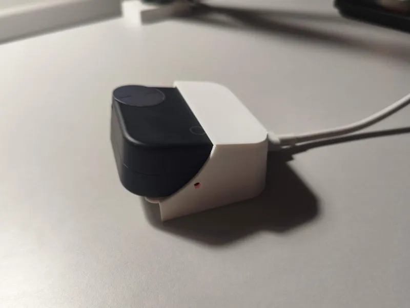 CMF buds pro 2 charging station