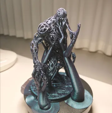 Soporte: Venom Symbiote: Intricate Line-Sculpted Hollow Art — vista de referencia 4