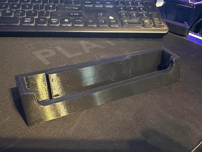 Iphone 17 pro max stand