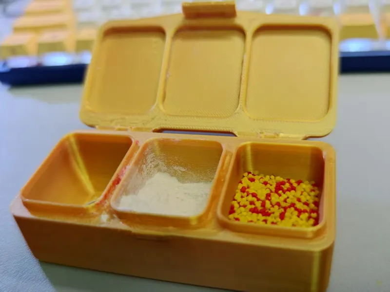 鱼饵粘粉盒