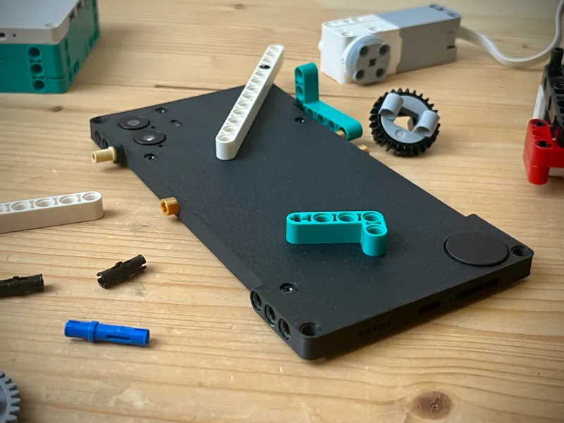 Buildable Phone - Technic