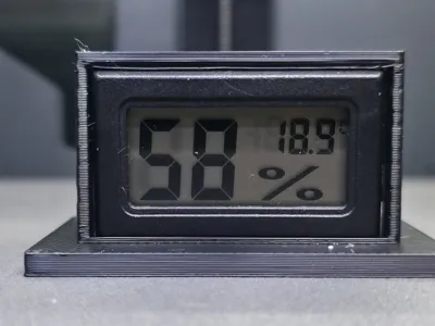 Simple-Hygrometer_Mount-Stand-Holder