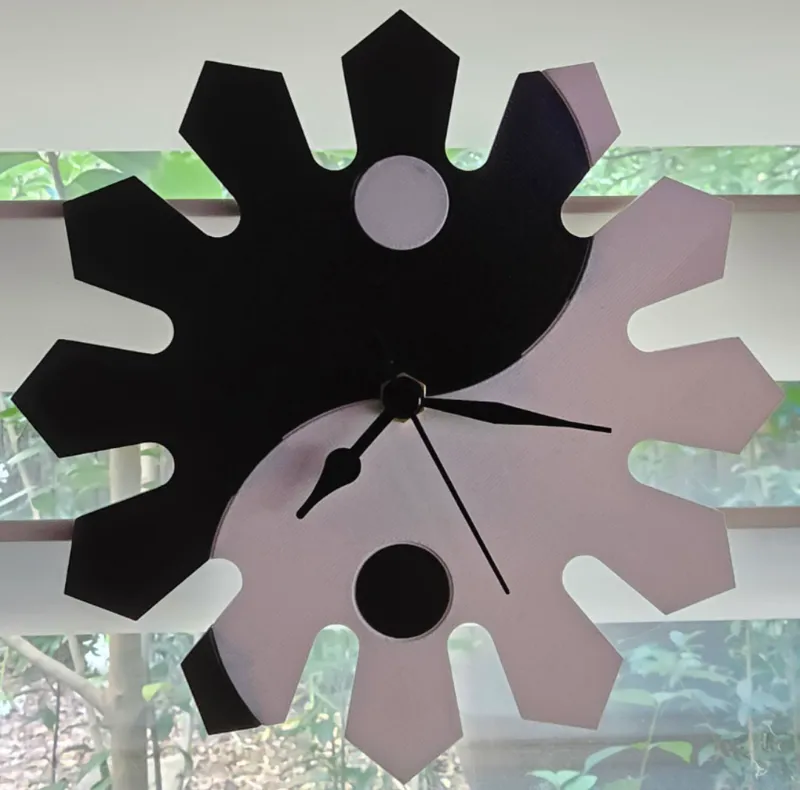 Ying & Yang Ninja Star Clock