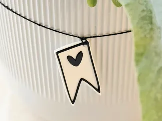 Mini Flag Tag – 3D Printed Gift Tag with Heart