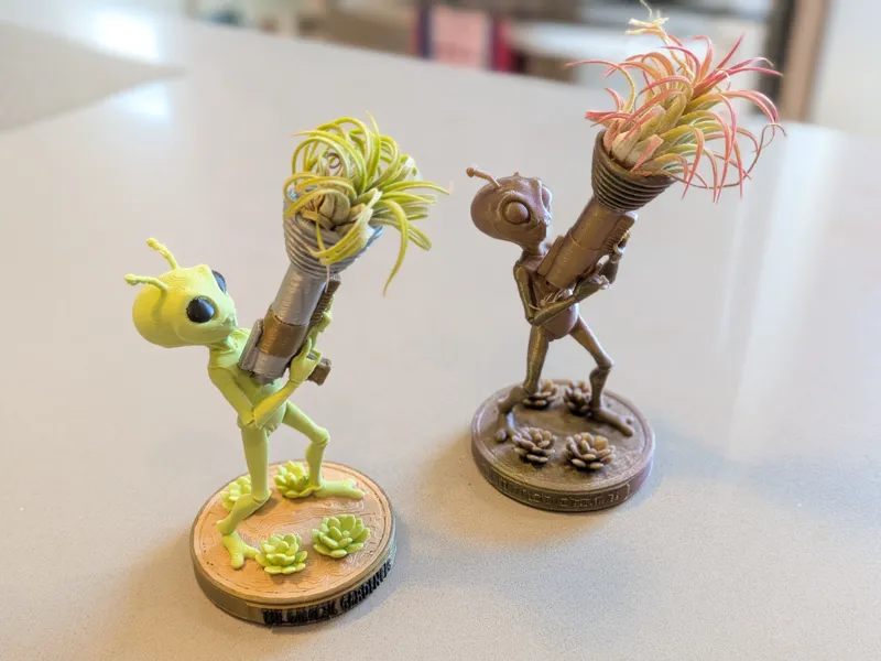 Alien Air Plant Holder: Galactic Gardener #1