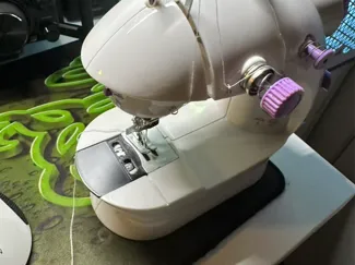 mini sewing machine bobbin cover plate