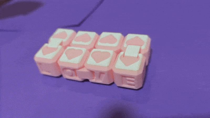 LOVE Infinity Cube – Valentines Day Fidget