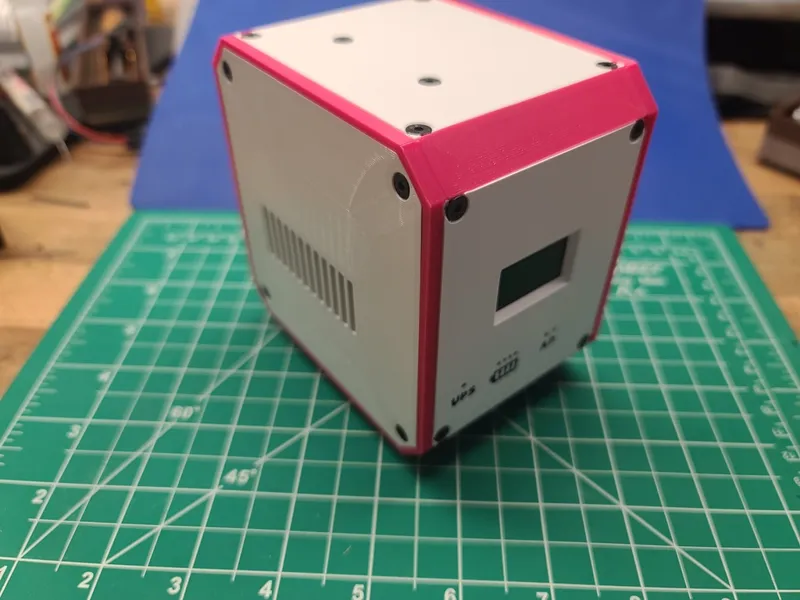 Mini Headless Raspberry Pi 4 Server Box
